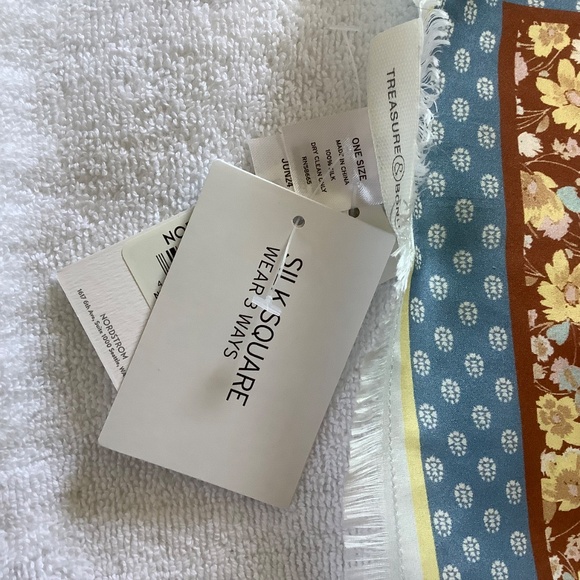 Treasure And Bond Print Square Silk Scarf Rust Gestural Floral OS - Picture 11 of 15